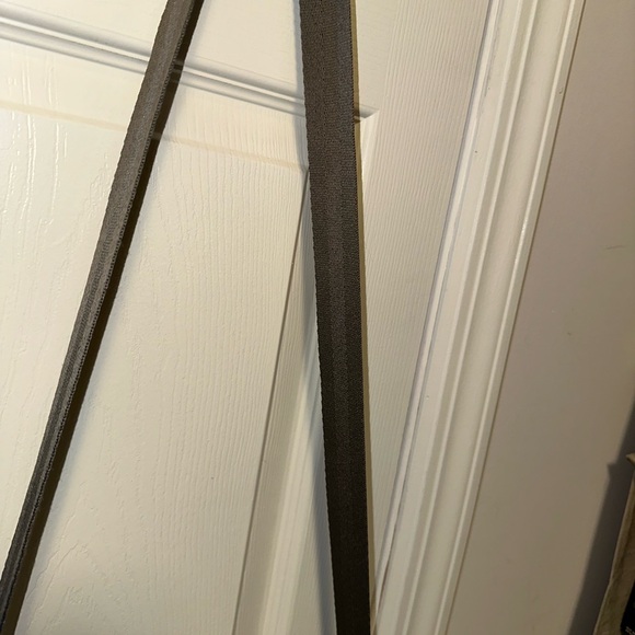 LeSportsac Deluxe Everyday Crossbody Bag Farmer’s Market - Picture 15 of 16